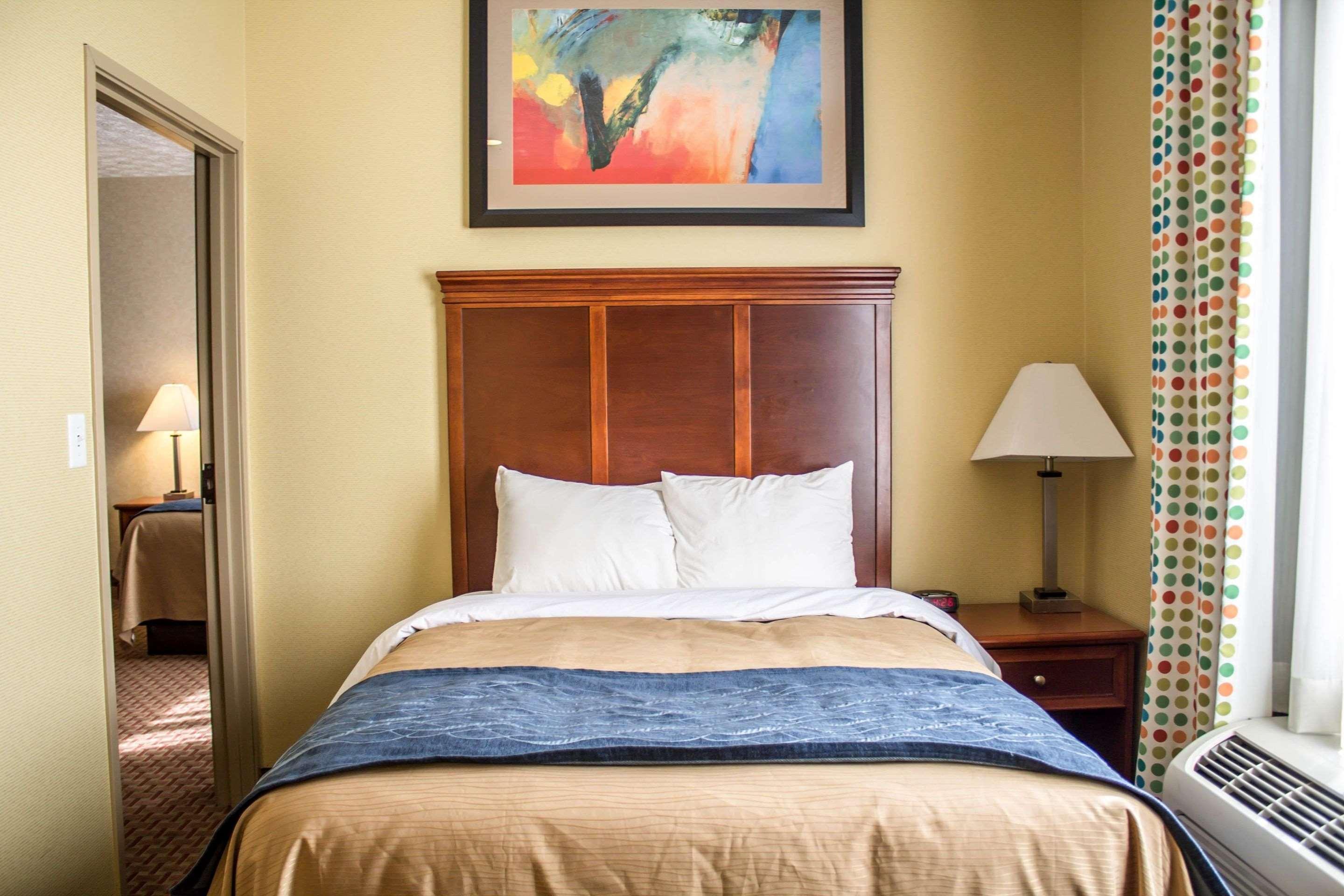 Comfort Inn & Suites Kent - University Area 외부 사진