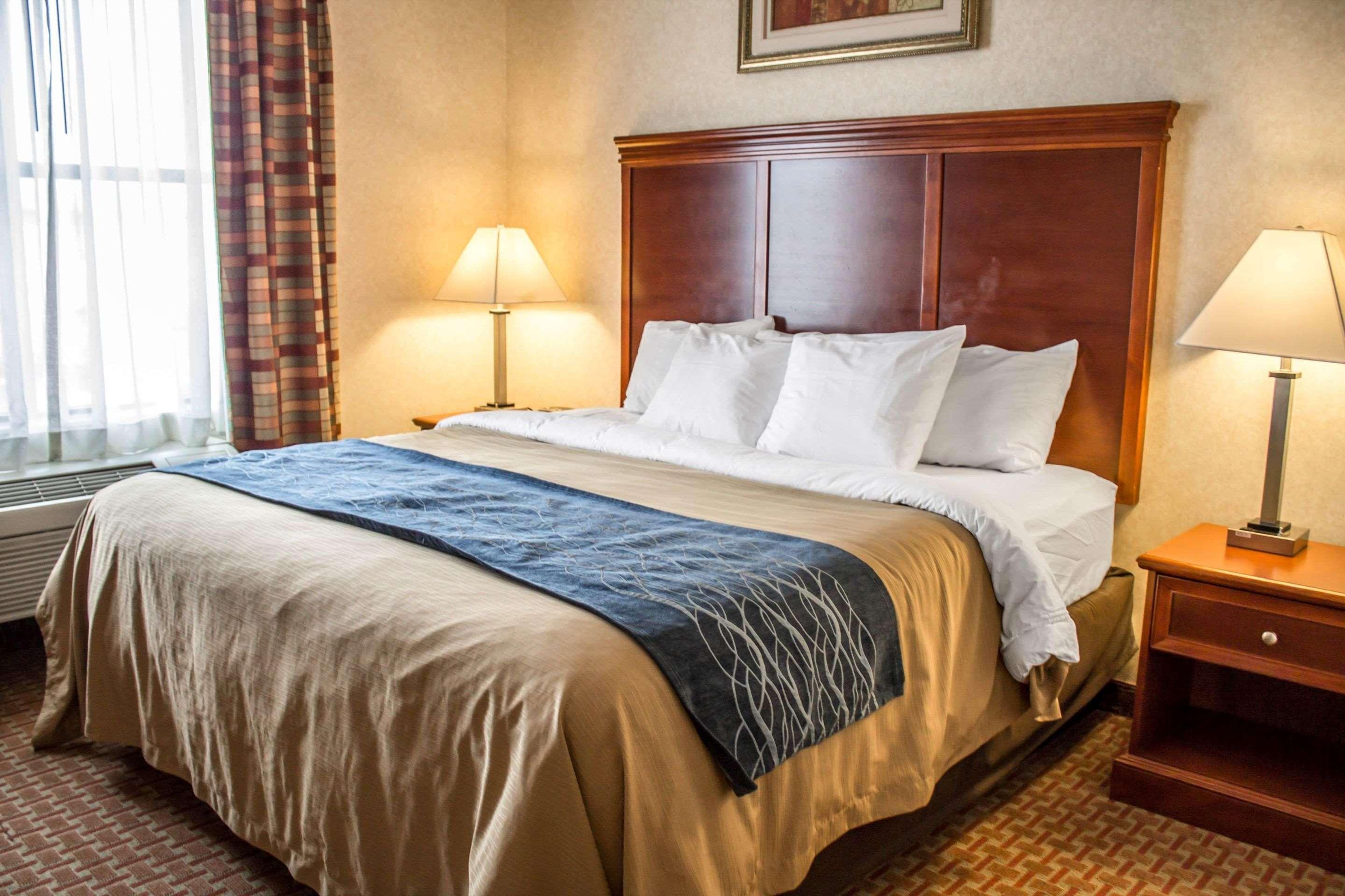 Comfort Inn & Suites Kent - University Area 외부 사진