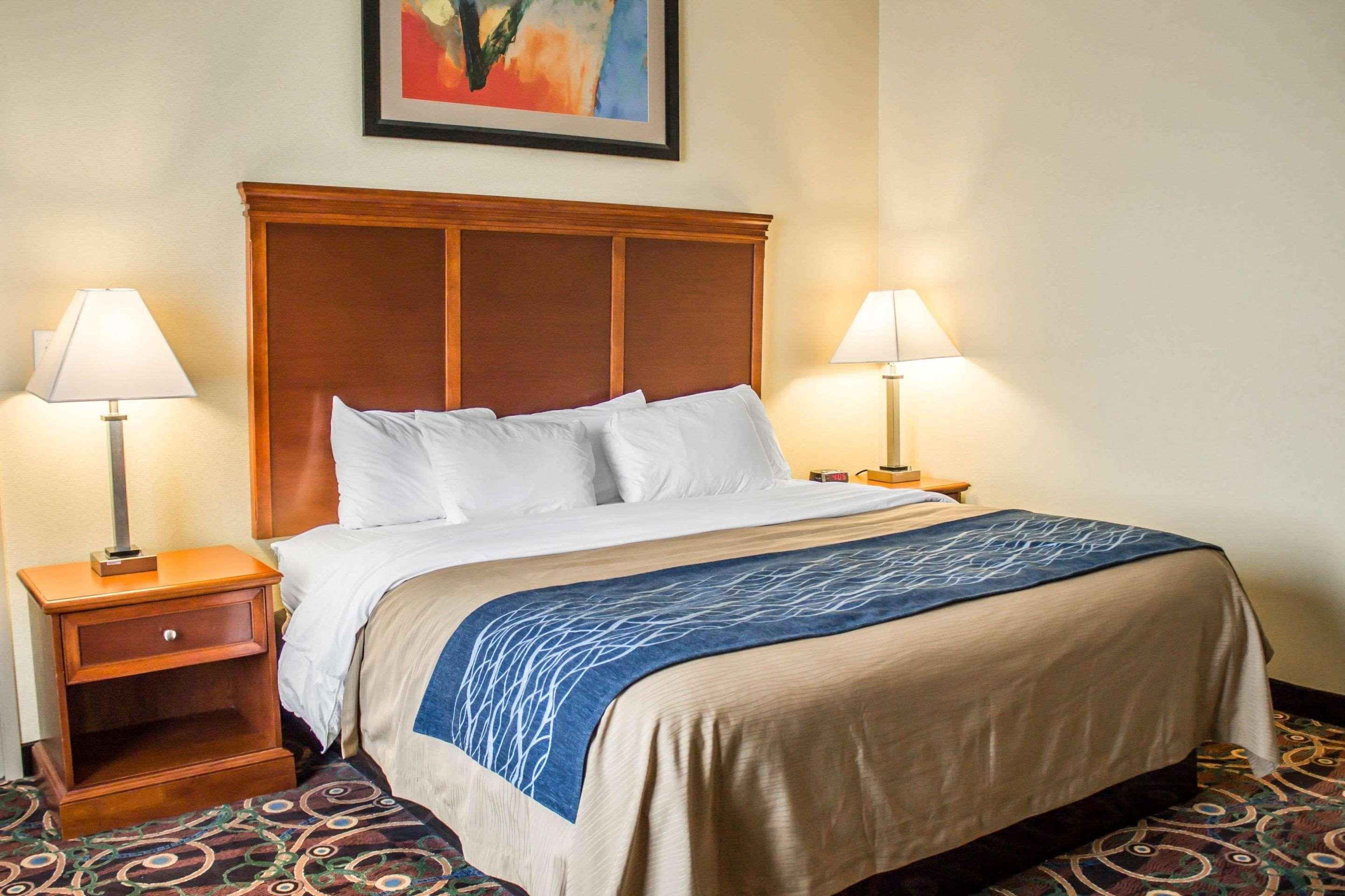 Comfort Inn & Suites Kent - University Area 외부 사진