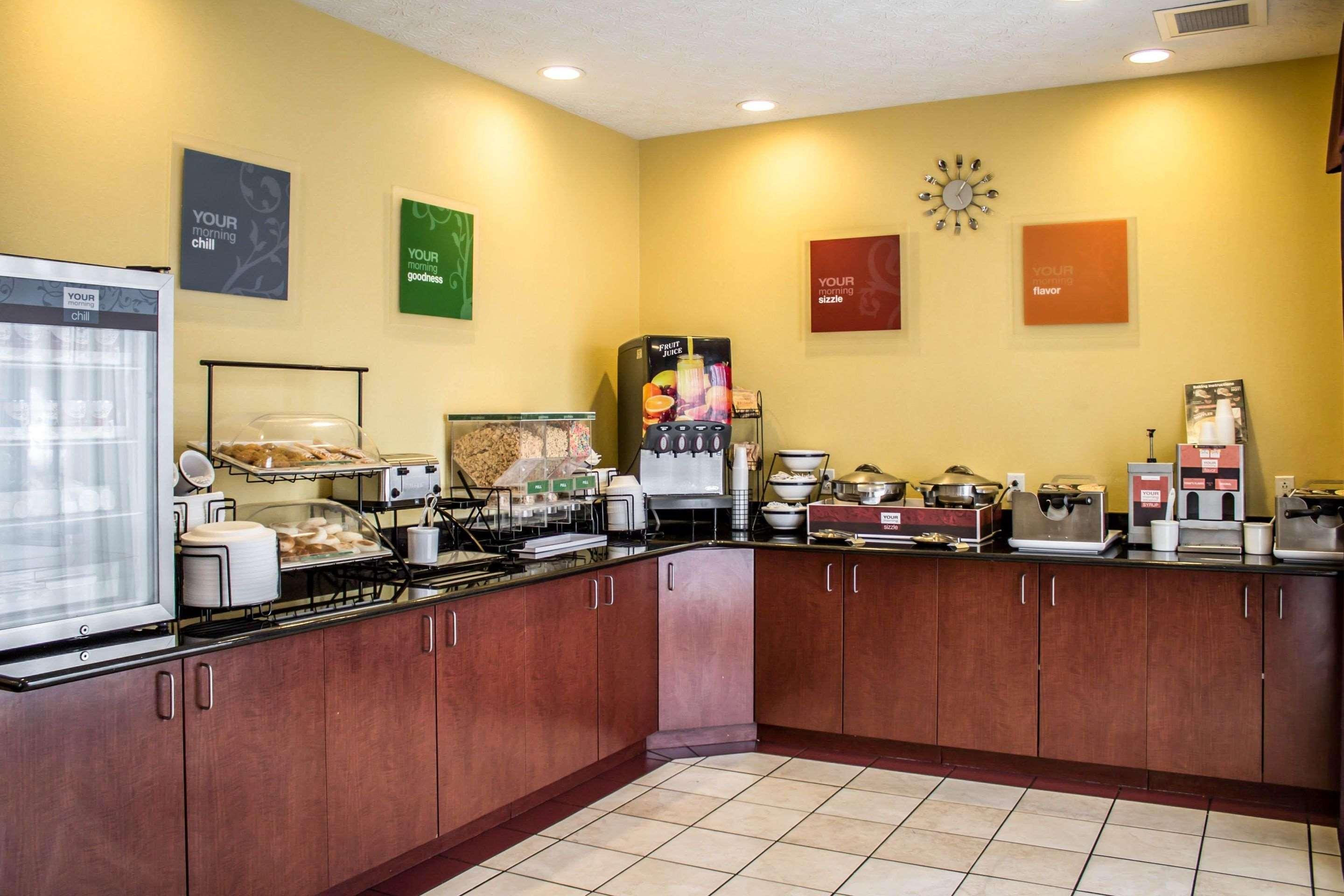 Comfort Inn & Suites Kent - University Area 외부 사진